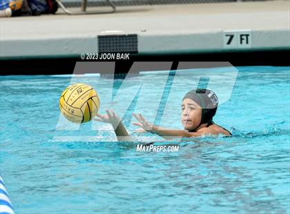 Thumbnail 3 in Moreau Catholic vs Albany (Battle of the Bay) photogallery.