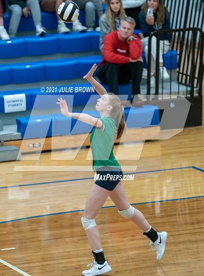 Thumbnail 2 in Yorktown vs. Cathedral (IHSAA 4A Regional semi-final) photogallery.