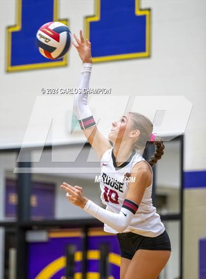 Thumbnail 2 in Rouse @ Liberty Hill photogallery.