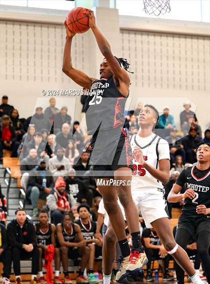 Thumbnail 3 in Archbishop Ryan vs Imhotep Charter District (PIAA 5A Semifinal) photogallery.