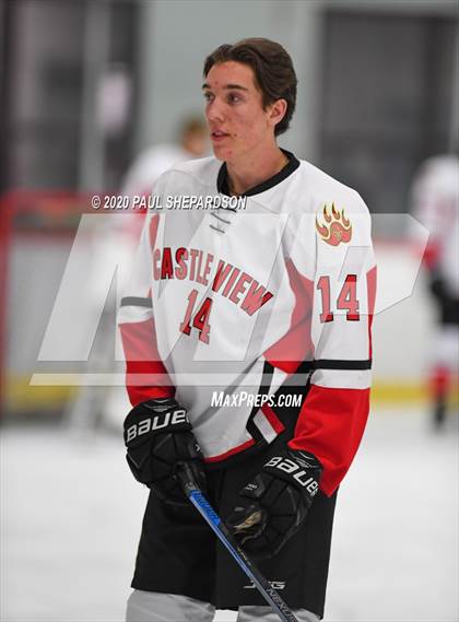 Thumbnail 1 in Regis Jesuit @ Castle View photogallery.