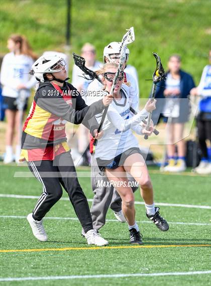 Thumbnail 2 in Girls Prep vs Holy Innocents Episcopal photogallery.