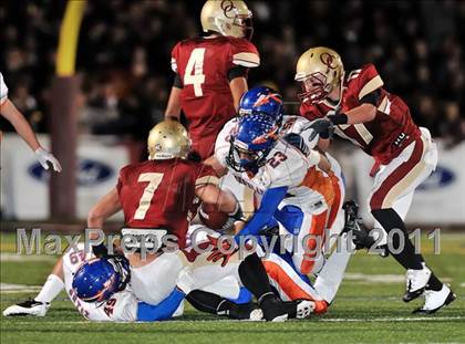 Thumbnail 2 in Oaks Christian vs. Westlake (CIF SS Northern Division Final) photogallery.
