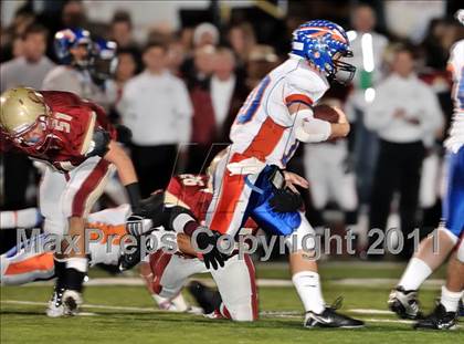 Thumbnail 1 in Oaks Christian vs. Westlake (CIF SS Northern Division Final) photogallery.