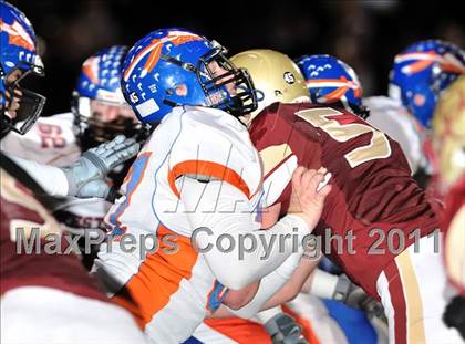 Thumbnail 3 in Oaks Christian vs. Westlake (CIF SS Northern Division Final) photogallery.
