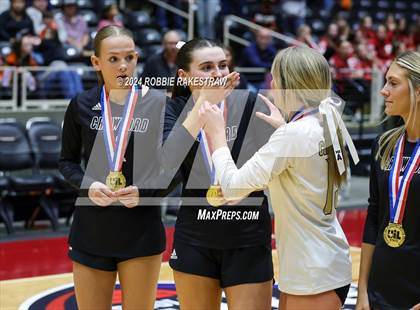 Thumbnail 1 in Iola vs. Crawford (UIL 2A Volleyball Division II Final Medal Ceremony) photogallery.