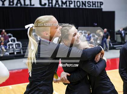 Thumbnail 2 in Iola vs. Crawford (UIL 2A Volleyball Division II Final Medal Ceremony) photogallery.