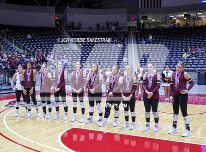 Thumbnail 3 in Iola vs. Crawford (UIL 2A Volleyball Division II Final Medal Ceremony) photogallery.