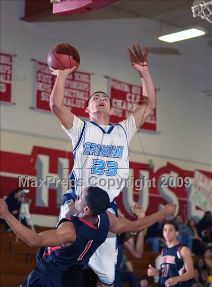 Thumbnail 2 in Centennial vs. Sylmar (Rose City Round Ball Classic) photogallery.