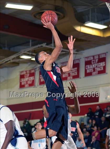 Thumbnail 2 in Centennial vs. Sylmar (Rose City Round Ball Classic) photogallery.