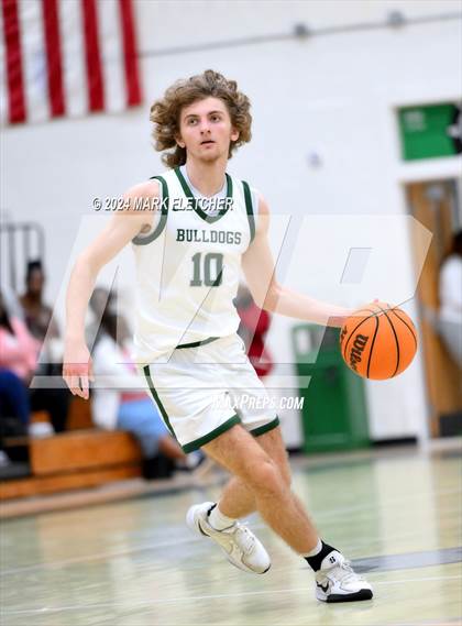 Thumbnail 2 in Flagler Palm Coast vs Clay (Flagler Palm Coast Bulldog Holiday Classic) photogallery.