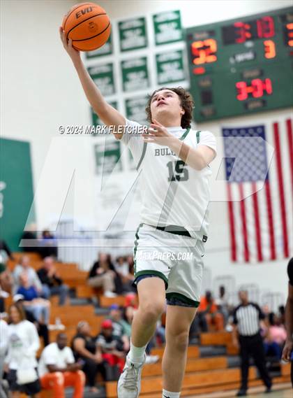 Thumbnail 2 in Flagler Palm Coast vs Clay (Flagler Palm Coast Bulldog Holiday Classic) photogallery.