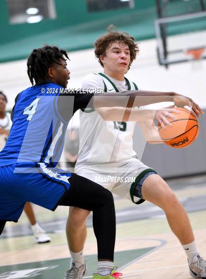 Thumbnail 1 in Flagler Palm Coast vs Clay (Flagler Palm Coast Bulldog Holiday Classic) photogallery.