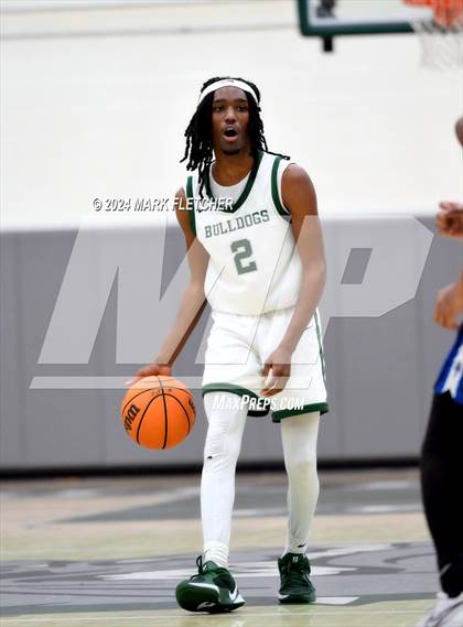 Thumbnail 3 in Flagler Palm Coast vs Clay (Flagler Palm Coast Bulldog Holiday Classic) photogallery.