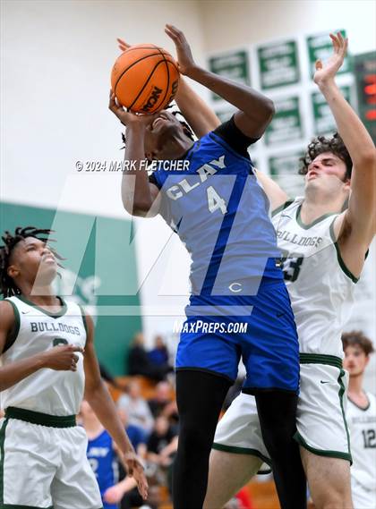 Thumbnail 1 in Flagler Palm Coast vs Clay (Flagler Palm Coast Bulldog Holiday Classic) photogallery.