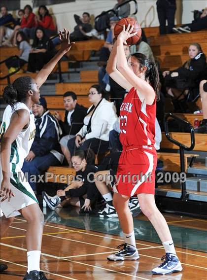 Thumbnail 2 in Mira Costa vs. Great Oak photogallery.