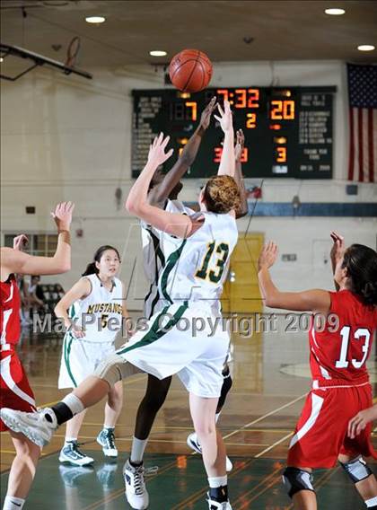 Thumbnail 1 in Mira Costa vs. Great Oak photogallery.