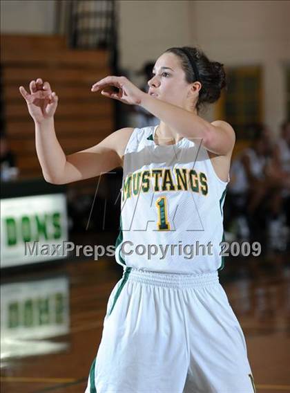 Thumbnail 1 in Mira Costa vs. Great Oak photogallery.