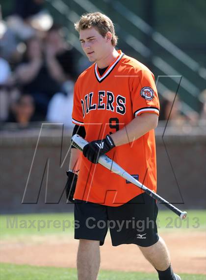 Thumbnail 1 in Hard 9 National Classic Home Run Derby photogallery.
