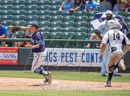 Thumbnail 1 in Dallas Jesuit vs. San Antonio Johnson (UIL 6A Final) photogallery.