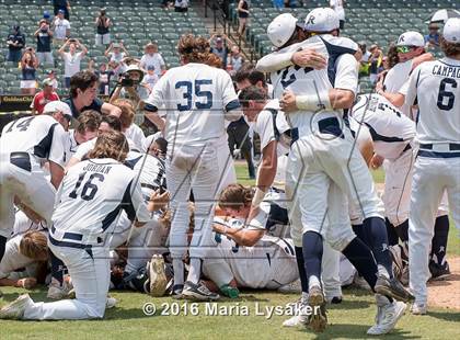 Thumbnail 2 in Dallas Jesuit vs. San Antonio Johnson (UIL 6A Final) photogallery.