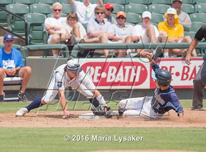 Thumbnail 3 in Dallas Jesuit vs. San Antonio Johnson (UIL 6A Final) photogallery.