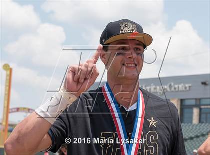 Thumbnail 3 in Dallas Jesuit vs. San Antonio Johnson (UIL 6A Final) photogallery.