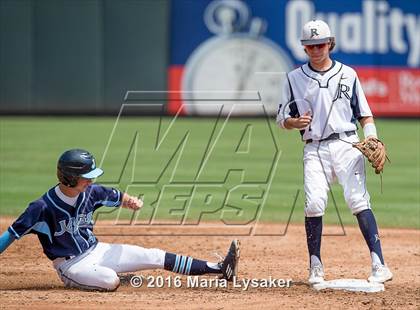 Thumbnail 3 in Dallas Jesuit vs. San Antonio Johnson (UIL 6A Final) photogallery.