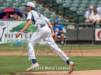 Thumbnail 2 in Dallas Jesuit vs. San Antonio Johnson (UIL 6A Final) photogallery.