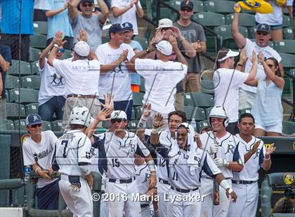 Thumbnail 2 in Dallas Jesuit vs. San Antonio Johnson (UIL 6A Final) photogallery.