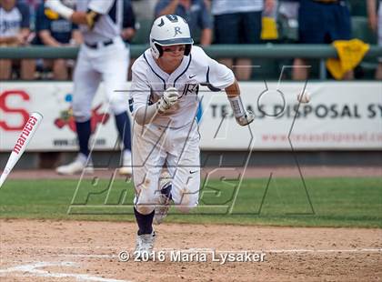 Thumbnail 1 in Dallas Jesuit vs. San Antonio Johnson (UIL 6A Final) photogallery.