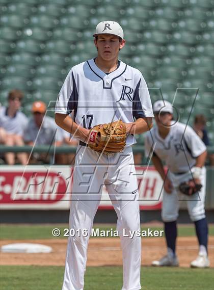 Thumbnail 1 in Dallas Jesuit vs. San Antonio Johnson (UIL 6A Final) photogallery.