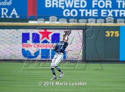 Thumbnail 2 in Dallas Jesuit vs. San Antonio Johnson (UIL 6A Final) photogallery.
