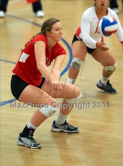 Thumbnail 1 in Castilleja vs. Woodside Priory (CIF CCS D5 Final) photogallery.