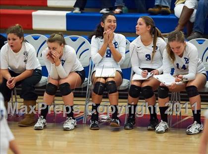 Thumbnail 1 in Castilleja vs. Woodside Priory (CIF CCS D5 Final) photogallery.