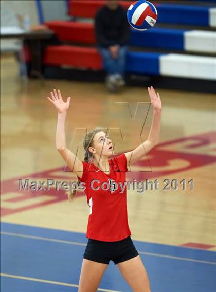 Thumbnail 1 in Castilleja vs. Woodside Priory (CIF CCS D5 Final) photogallery.