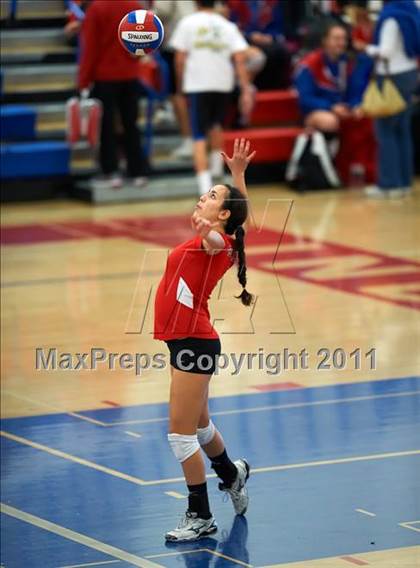 Thumbnail 3 in Castilleja vs. Woodside Priory (CIF CCS D5 Final) photogallery.