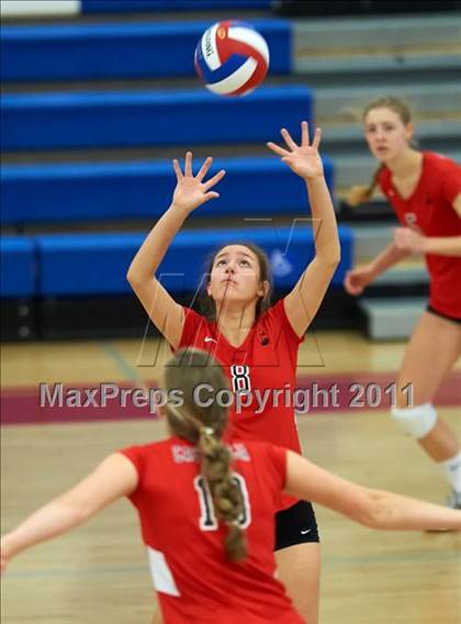 Thumbnail 1 in Castilleja vs. Woodside Priory (CIF CCS D5 Final) photogallery.