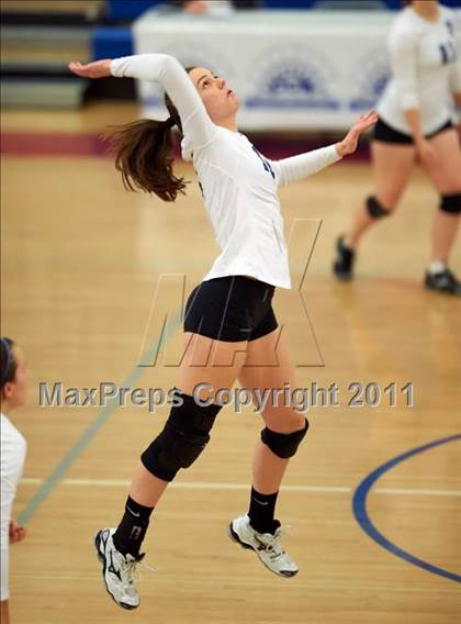 Thumbnail 1 in Castilleja vs. Woodside Priory (CIF CCS D5 Final) photogallery.