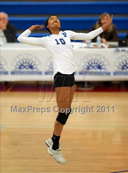 Thumbnail 1 in Castilleja vs. Woodside Priory (CIF CCS D5 Final) photogallery.