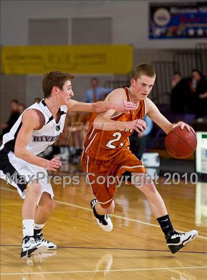 Thumbnail 2 in Murray @ Riverton photogallery.