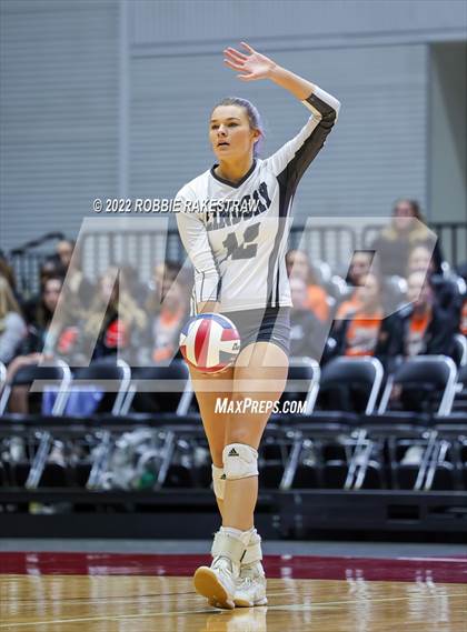 Thumbnail 1 in Leon vs. Lindsay (UIL 2A Semifinal) photogallery.