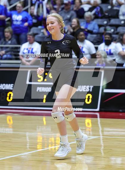 Thumbnail 2 in Leon vs. Lindsay (UIL 2A Semifinal) photogallery.