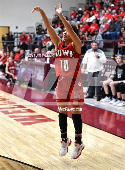 Thumbnail 2 in Howe @ Warner (OSSAA 2A Regional Playoff) photogallery.