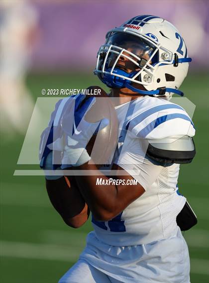 Thumbnail 3 in Rogers @ Fayetteville photogallery.