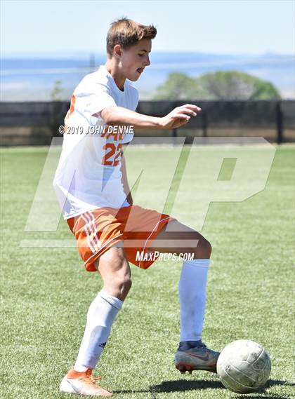 Thumbnail 3 in Robertson vs. Taos photogallery.