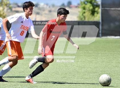 Thumbnail 2 in Robertson vs. Taos photogallery.
