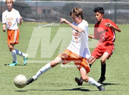 Thumbnail 1 in Robertson vs. Taos photogallery.