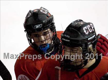 Thumbnail 3 in Chaminade vs. SLUH photogallery.