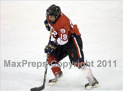 Thumbnail 2 in Chaminade vs. SLUH photogallery.